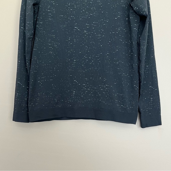 {Lululemon} Swiftly Tech Long Sleeve Breeze in Black / White - Womens 6 - Picture 3 of 9